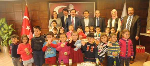 Çocuklardan Sendikamıza Ziyaret