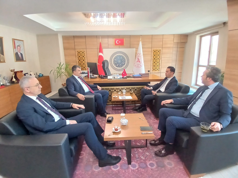 Bitlis’te Teşkilatımız ve Çalışanlarla Bir Araya Geldik - 9536