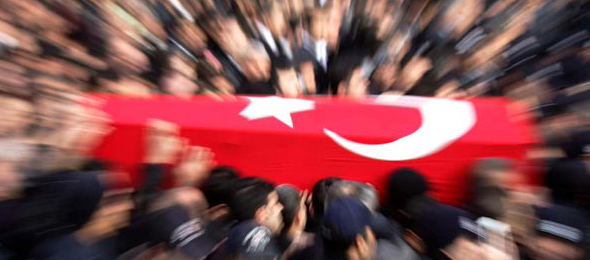 10 şehidimiz Var