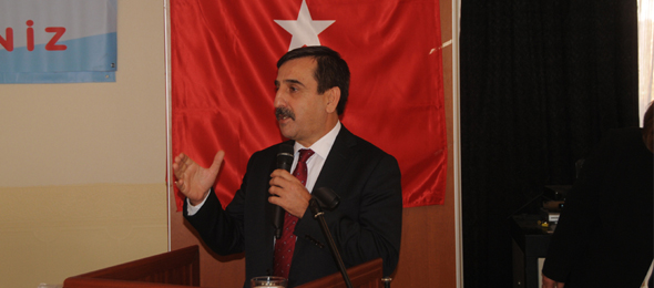 Memuru Satanlar, Vatan Hainlerine Sahip Çıkıyor