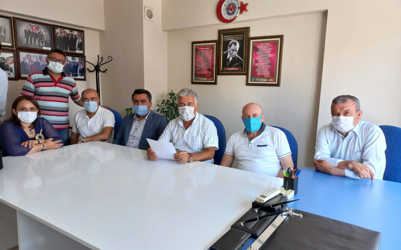Masaya daha güçlü oturalım