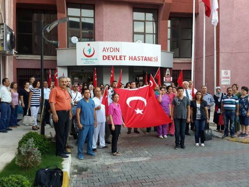 Milletimizin Başı Sağ Olsun