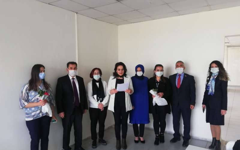 TÜRK KADINI GÖKLERDE YÜKSELMEYE LAYIKTIR!!!