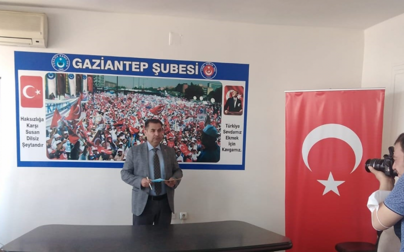 EBELER, HER BEBEĞİN İLK ŞEFKATÇİSİDİR