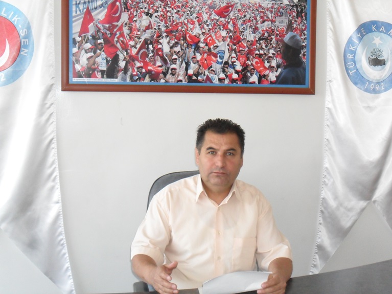 UYAN MÜSLÜMAN DOĞU TÜRKİSTAN'DA SOYKIRIM VAR