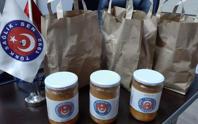 Sağlık Çalışanlarımıza Çorba ve Su Desteği Verdik