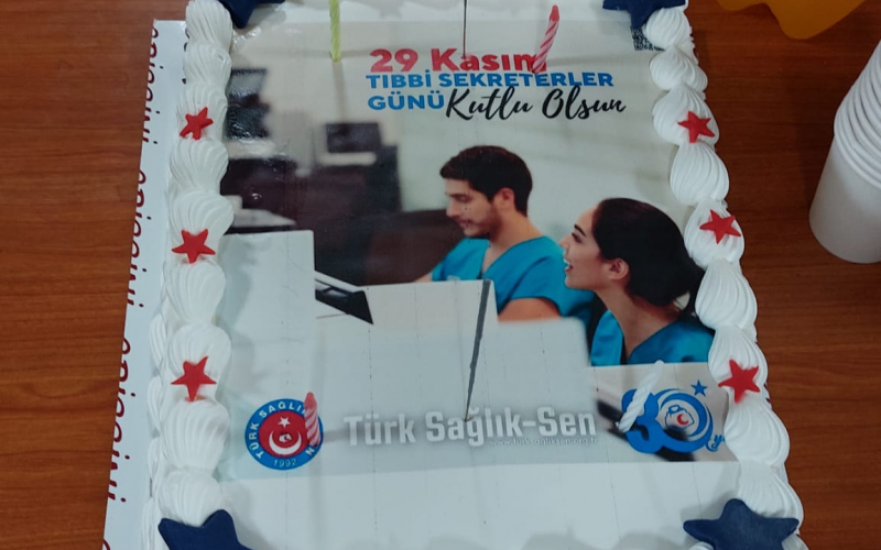 29 Kasım Dünya Tıbbi Sekreterler Günü