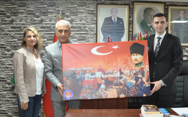 ÇEKER’DEN KURT’A HAYIRLI OLSUN ZİYARETİ.