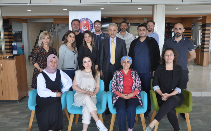 ÇEKER: SARI DEĞİL, MOR SENDİKA