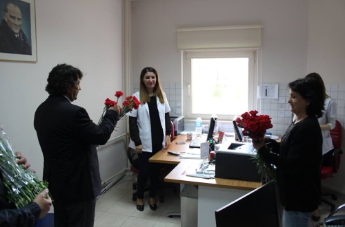 14 Mayıs Eczacılar Günü Kutlu Olsun.