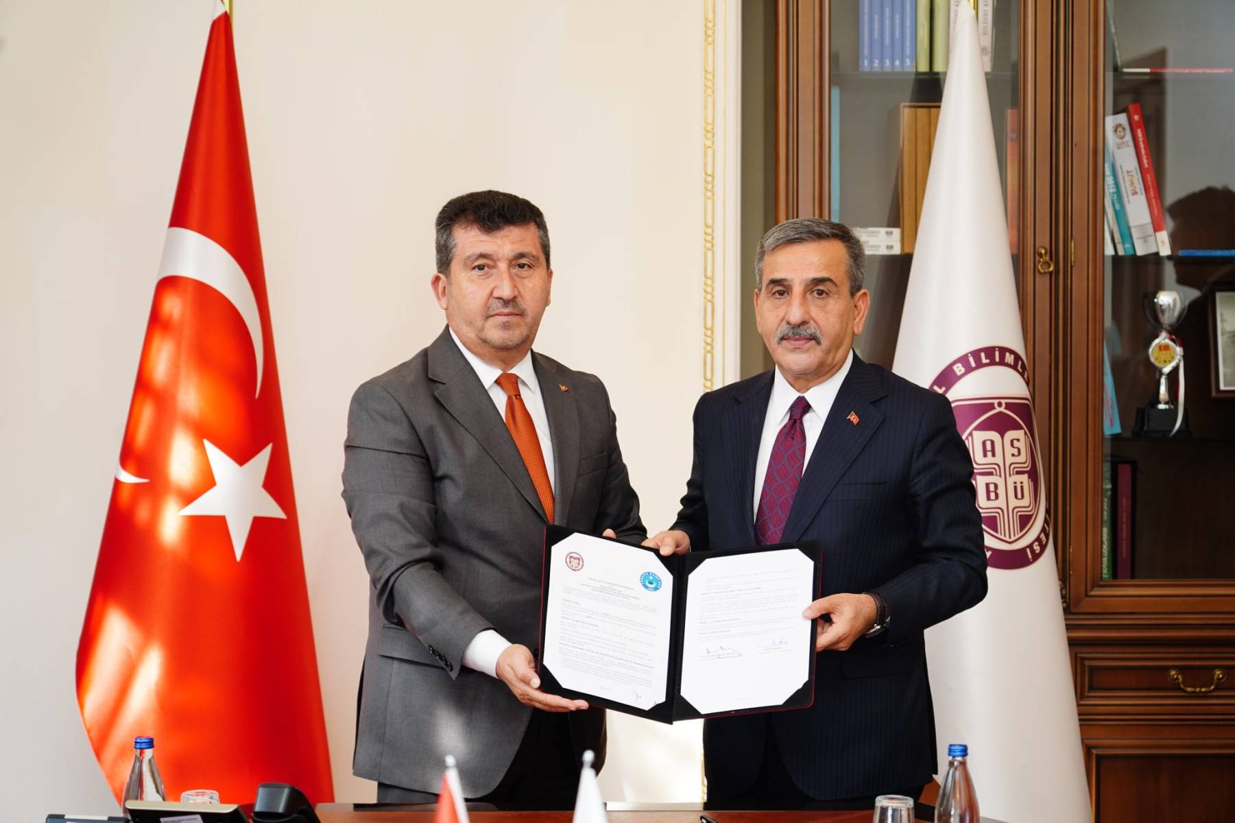 ANKARA SOSYAL BİLİMLER ÜNİVERSİTESİ İLE YÜKSEK LİSANS ANLAŞMASI İMZALANDI
