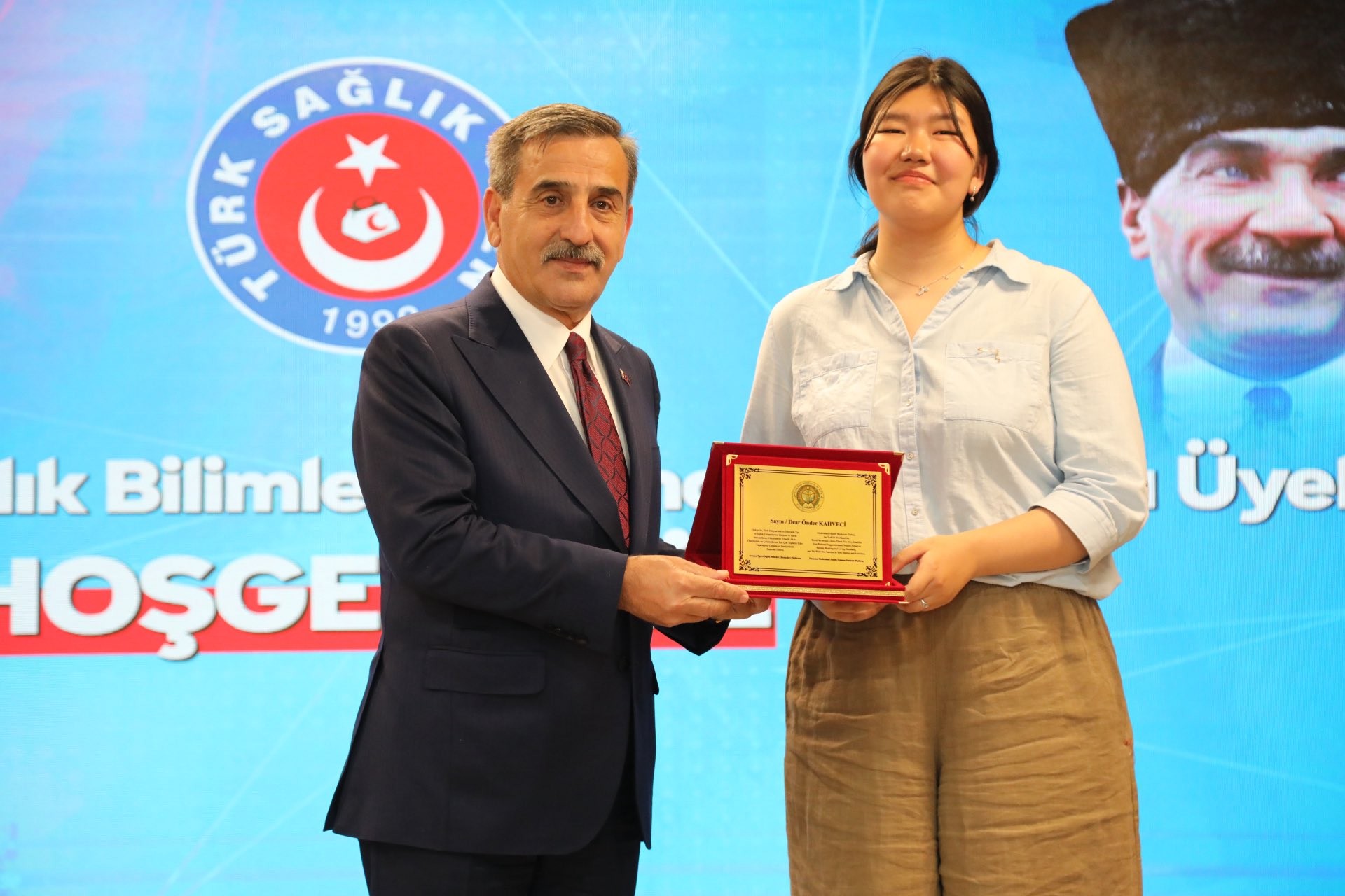 Avrasya Tıp ve Sağlık Bilimleri Öğrenci Platformu Üyeleri Sendikamızı Ziyaret Etti - 10693
