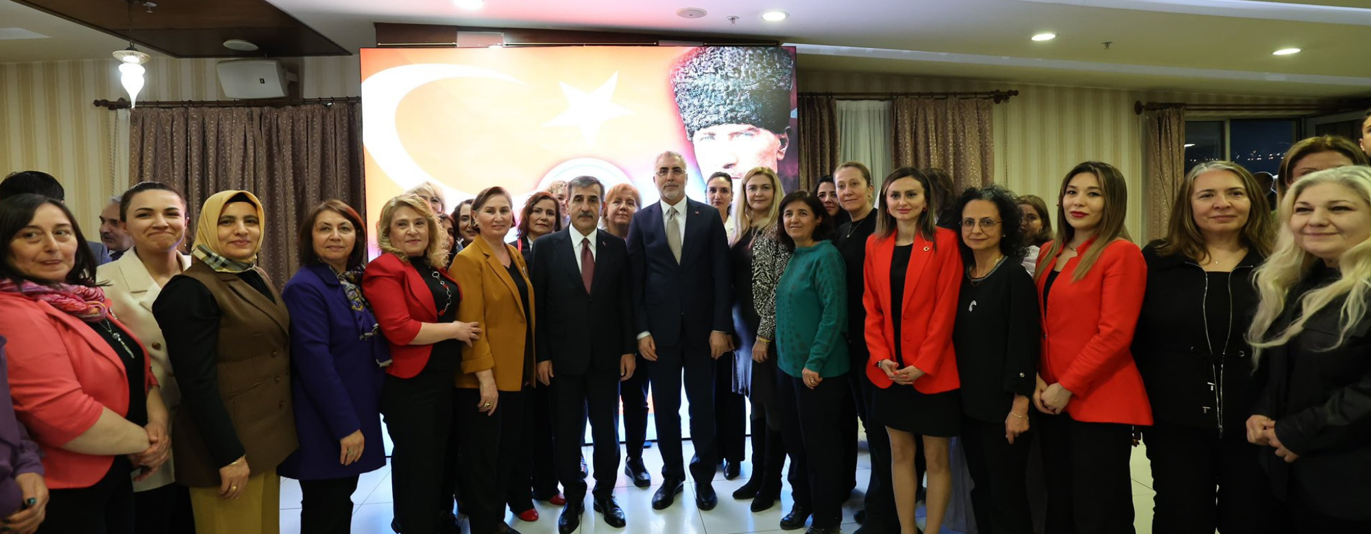 İFTAR SOFRAMIZDA ÇALIŞMA BAKANI VEDAT IŞIKHAN’I AĞIRLADIK
