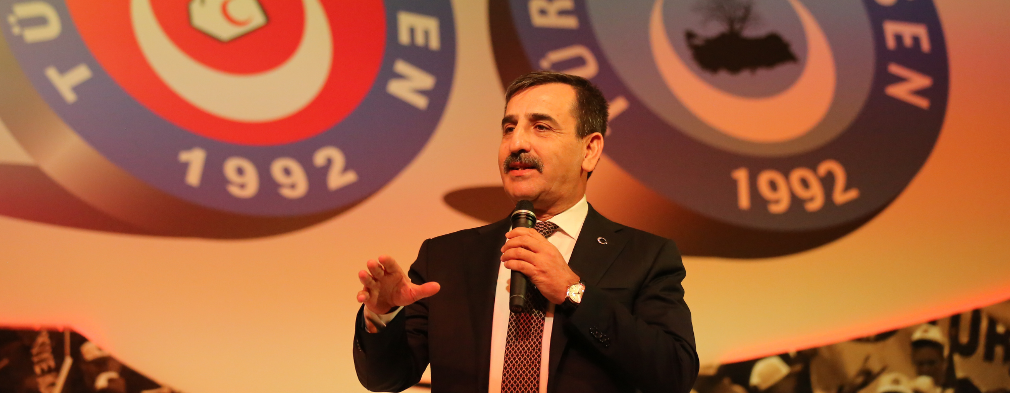 DAHA FAZLA İSTİHDAM ŞART