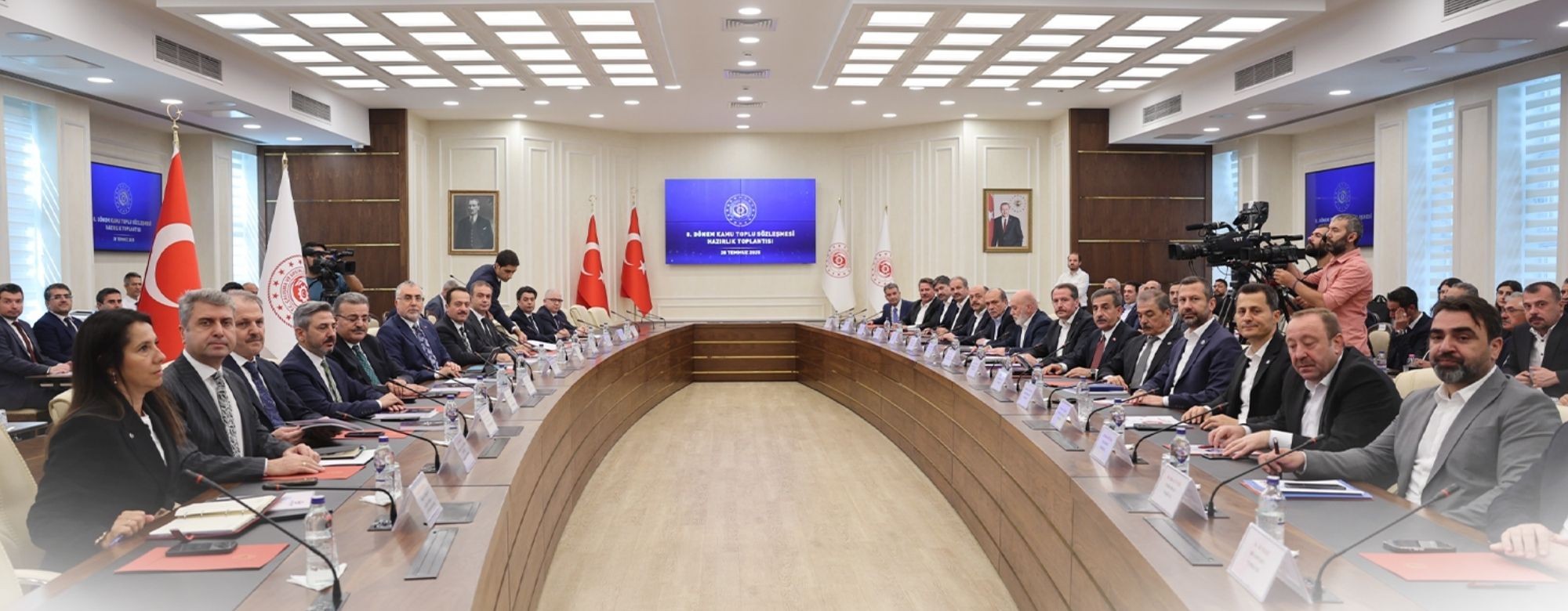 8.DÖNEM TOPLU SÖZLEŞME GÖRÜŞMELERİ BAŞLADI