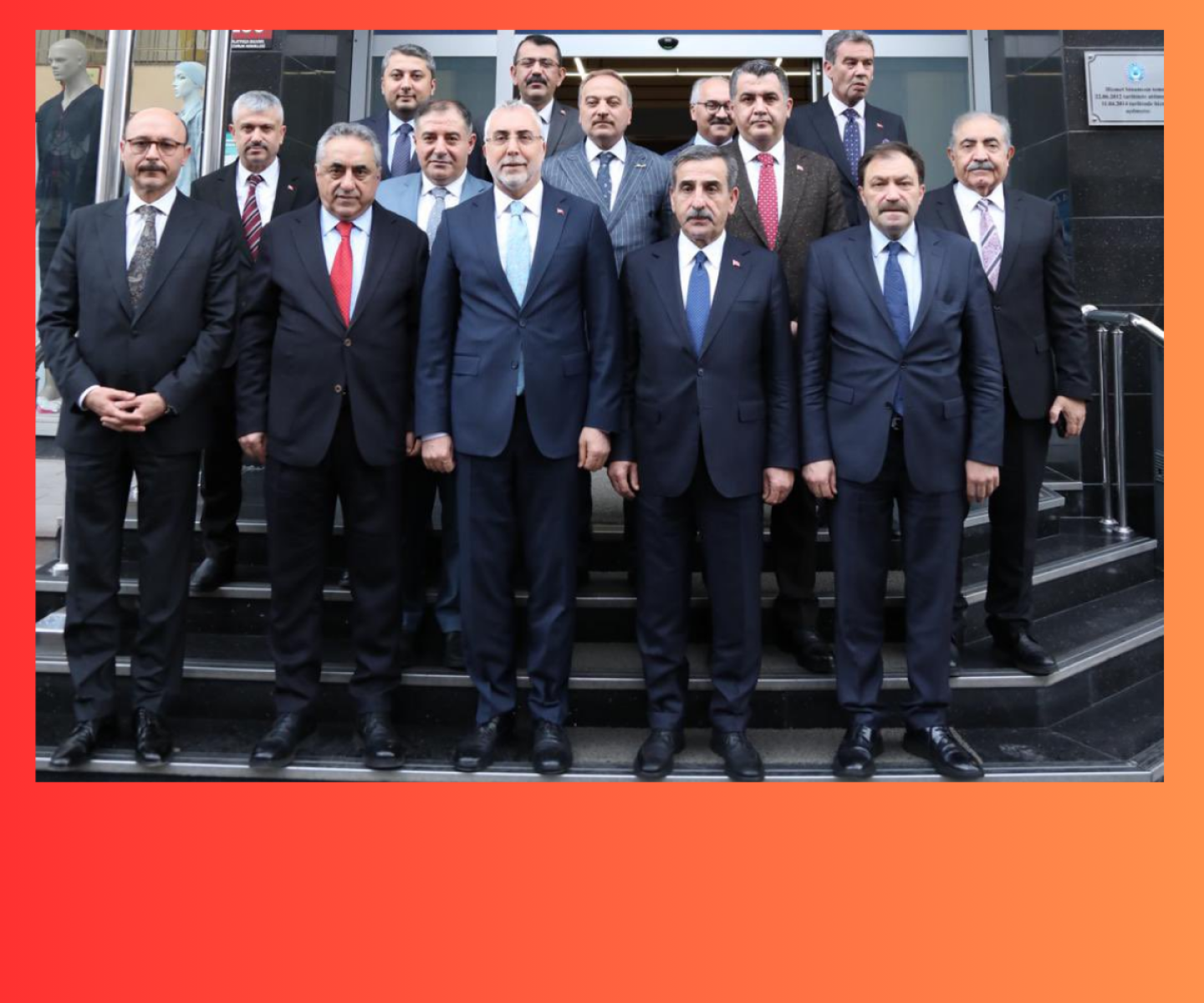 Çalışma ve Sosyal Güvenlik Bakanı Prof. Dr. Vedat Işıkhan’dan Konfederasyonumuza Hayırlı Olsun Ziyareti