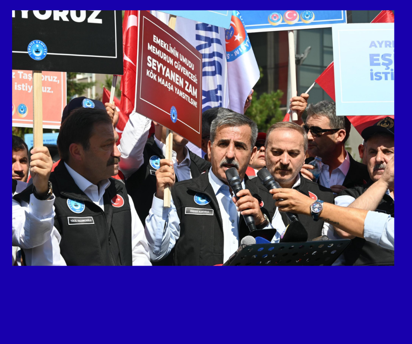Memur ve emeklilere vakit kaybetmeden telafi zammı verilmeli, refah payı uygulaması hayata geçirilmeli ve ücret politikaları tahminlere değil, hayatın gerçeklerine göre belirlenmelidir.